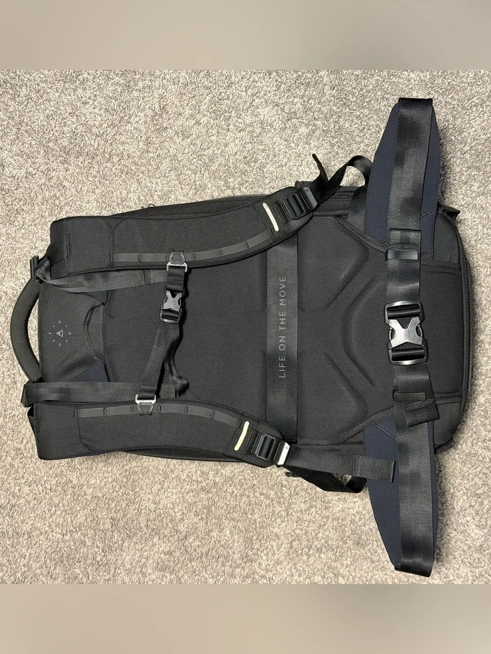 Nomatic Navigator Series Travel Backpack 32L - Used